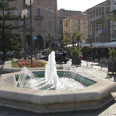 Angy'S Rooms Sanremo Bagian luar foto