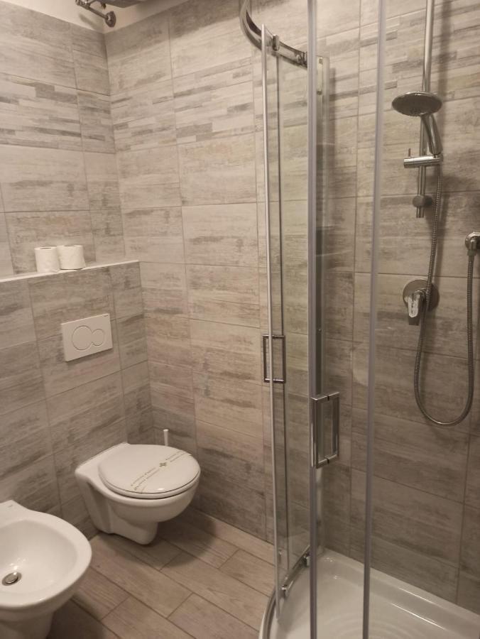 Angy'S Rooms Sanremo Bagian luar foto