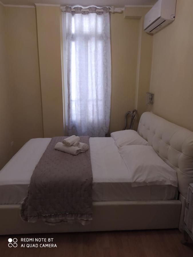 Angy'S Rooms Sanremo Bagian luar foto
